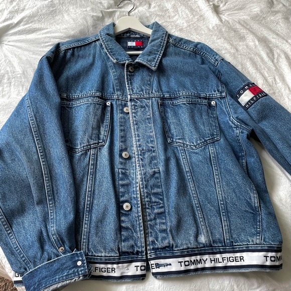 Vintage Tommy Hilfiger oversize denim jacket - Picture 1 of 1